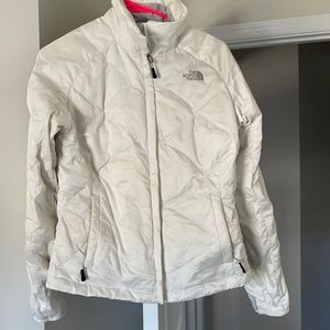 Women’s north face puffer